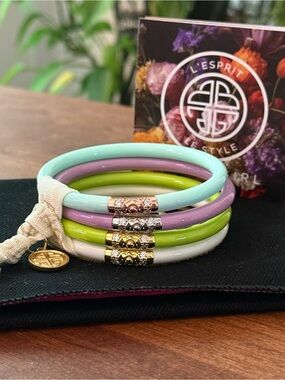 NWT Budhagirl AWB bracelets in limited edition Bloom Three Kings Size Large 🤩